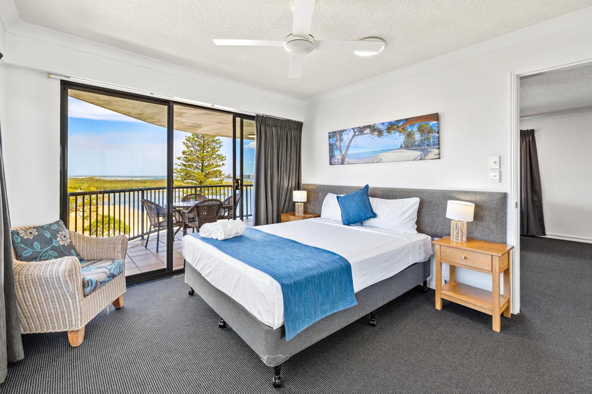Belaire Place Motel Apartments Caloundra Exterior photo