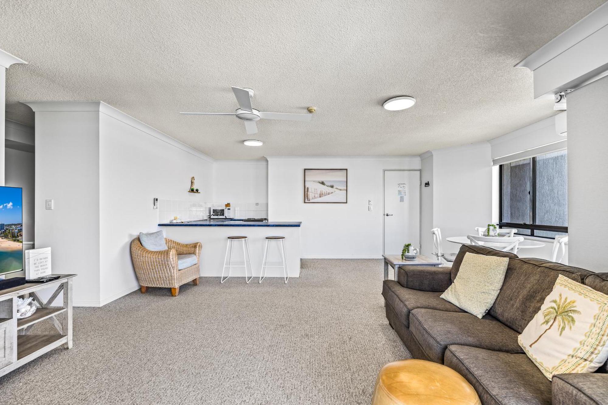 Belaire Place Motel Apartments Caloundra Exterior photo