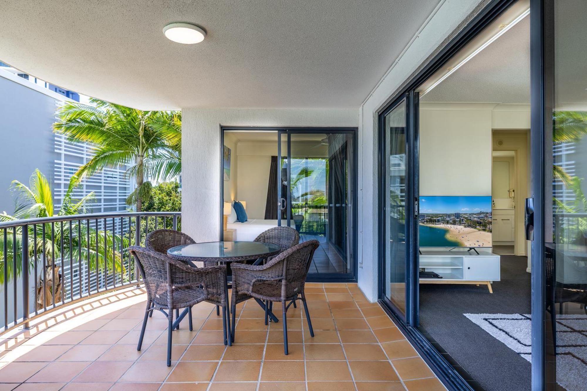 Belaire Place Motel Apartments Caloundra Exterior photo
